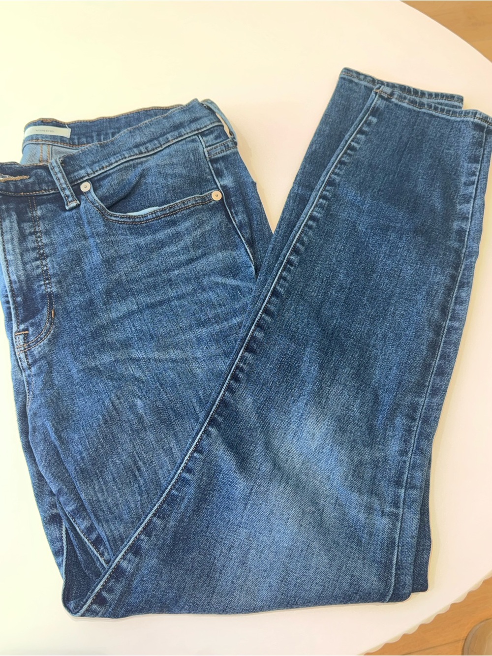 Vince Women's Medium Wash Straight-Leg Jeans